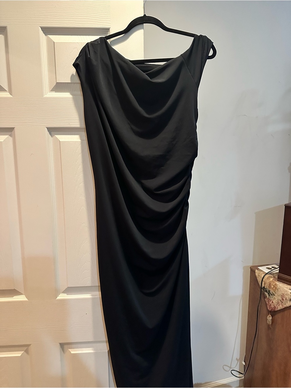 NWT Abercrombie & Fitch Elegant Black Asymmetrical Draped Maxi Dress - Picture 8 of 8
